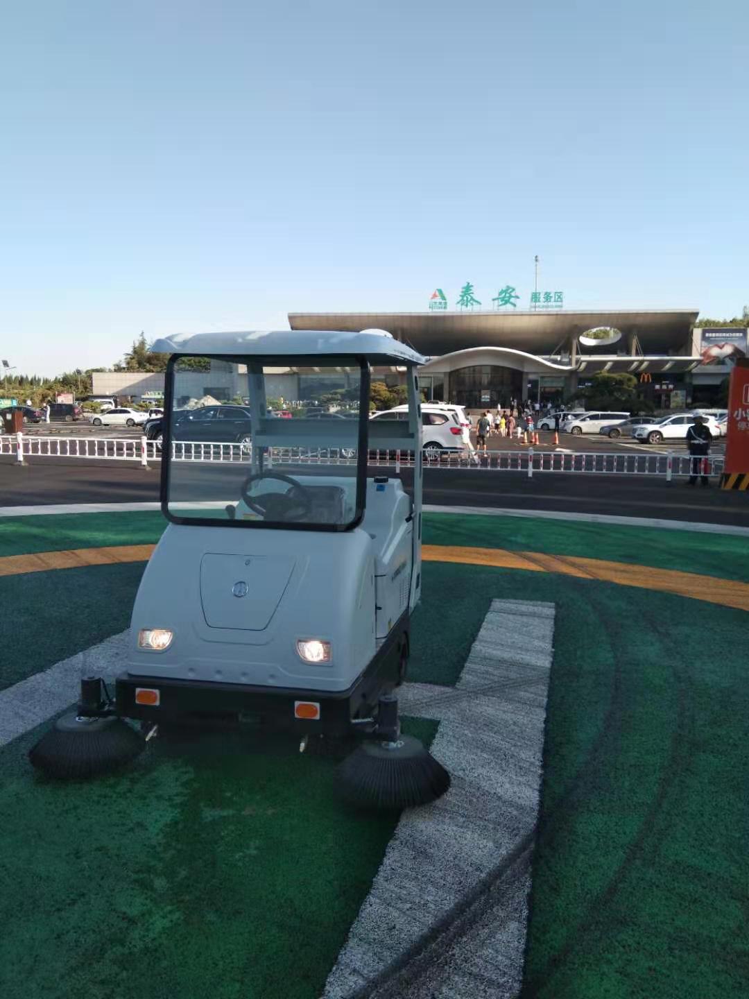 1750�ߵ�܇�����ڸ��ٷ��Յ^